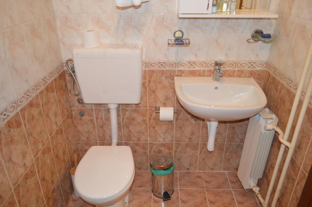 Ambassador Apartments Petrovac Εξωτερικό φωτογραφία